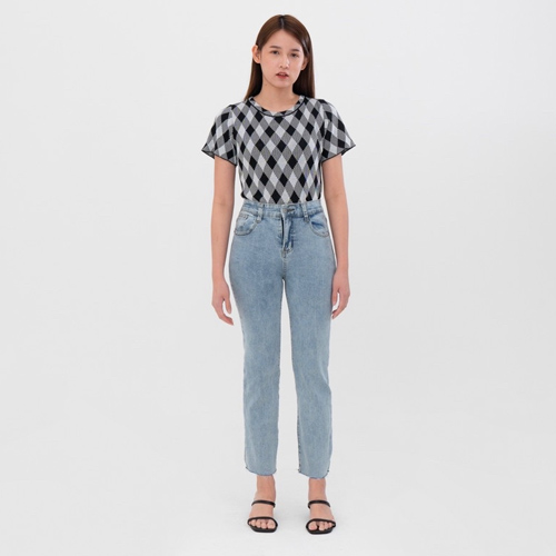 produk vierlin-Jeans 259 - HIGHWAIST UNFINISH JEANS